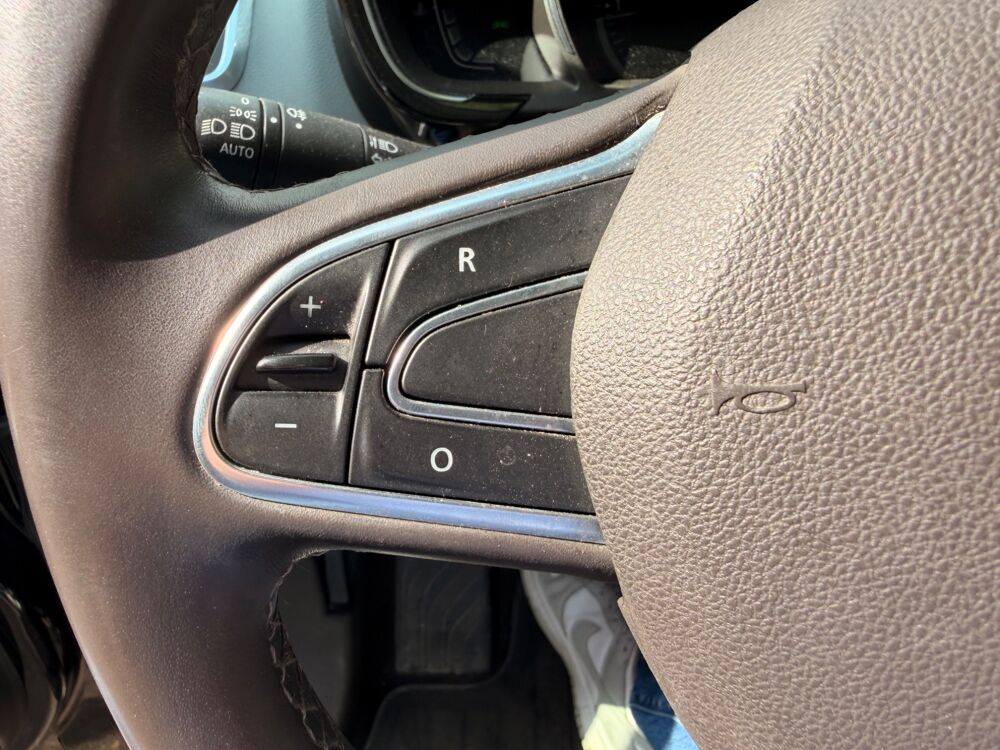 Espace 1.6 DCI 160Ch ENERGY INTENS EDC BVA - ATTELAGE - CAMERA DE R 2015 occasion 76150 Saint-Jean-du-Cardonnay