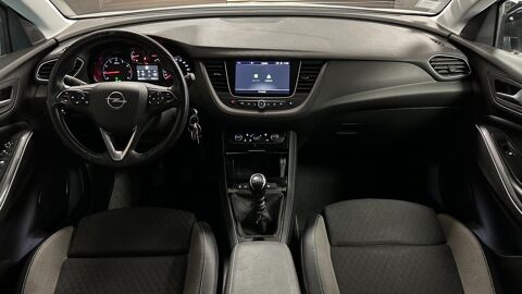 Grandland x 1.2 TURBO 130 ch EDITION 2019 occasion 34430 Saint-Jean-de-V&eacute;das