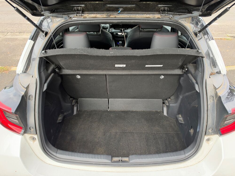 Yaris GR 1.5 VVTI 114 H 90 CH FULL-HYBRID 0.8KWH CARPLAY / CAMERA 2022 occasion 40000 Mont-de-Marsan