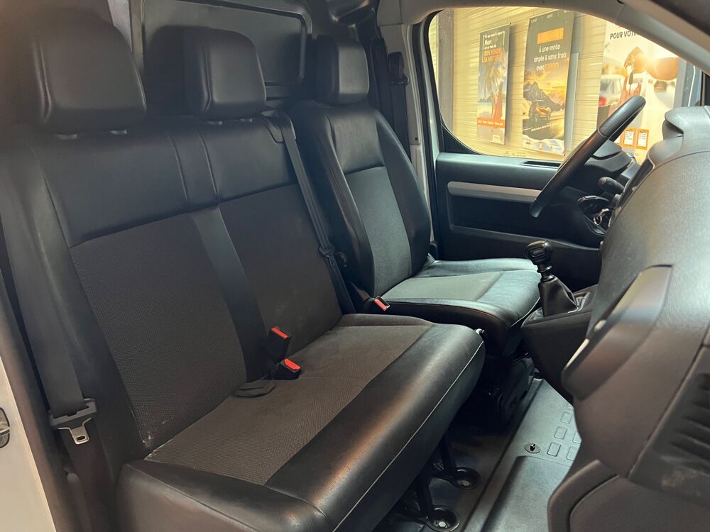Vivaro FOURGON 1.5 D 120 PACK CLIM L2H1 START-STOP - TVA RECUPERABL 2022 occasion 33320 Eysines
