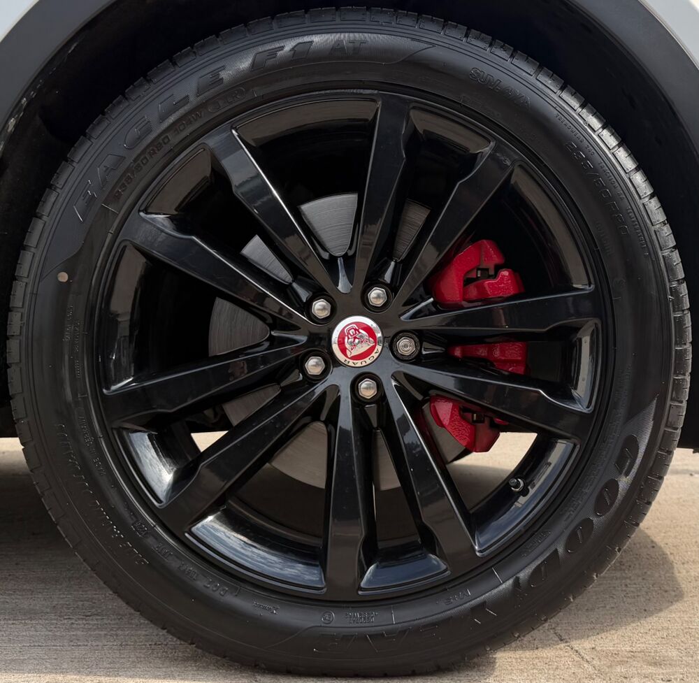 E-PACE 2.0 D180 10CV AWD R-DYNAMIC HSE + SI&Egrave;GES &Eacute;LECTIQUES/CHAUFFAN 2019 occasion 54000 Nancy