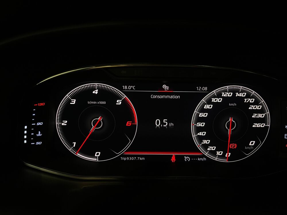 Leon 1.6 TDI 115ch BVM URBAN CAMERA DE RECUL/ CARPLAY/ ENTRETIEN 2020 occasion 78125 Gazeran