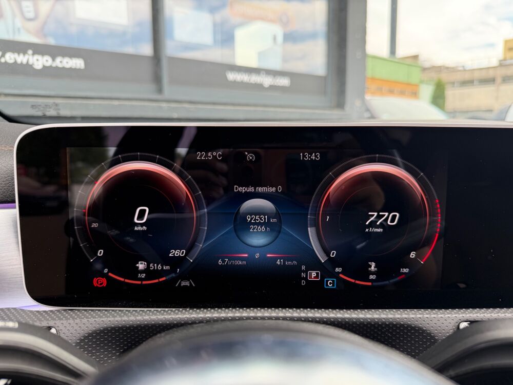 Classe CLA 200D 2.0 150Ch AMG LINE 8G-DCT BVA - ENTRETIEN COMPLET MERCE 2020 occasion 26000 Valence