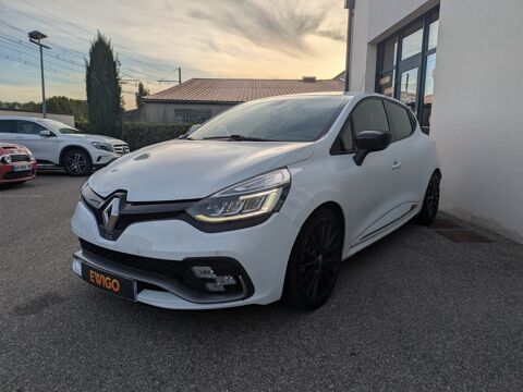 Clio 4 RS Trophy 1.6 Turbo 220 ch / Cam&eacute;ra / Akrapovic / Cuir / R 2017 occasion 69420 Ampuis