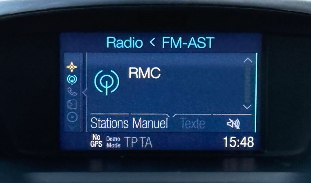 Focus C-MAX 1.0 SCTI 125 TITANIUM 2014 occasion 33210 Maz&egrave;res