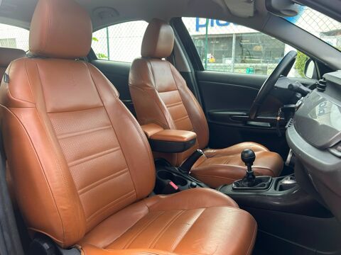Giulietta 2.0 JTDM 170 CH EXCLUSIVE S&S / DISTRIBUTION + EMBRAYAGE NEU 2012 occasion 40000 Mont-de-Marsan