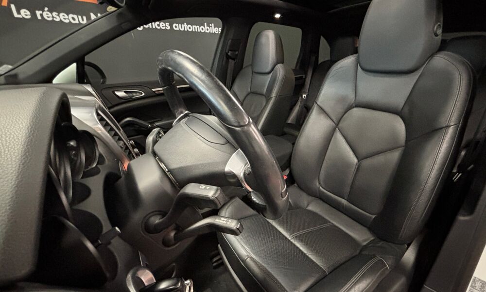 Cayenne 3.0D V6 PLATINIUM EDITION TIPTRONIC S a // FULL OPTIONS 2013 occasion 34430 Saint-Jean-de-V&eacute;das