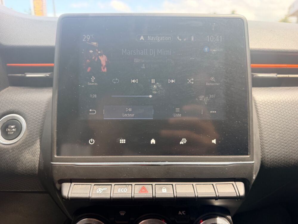 Clio 1.0 TCE 100 CH ZEN PACK CONFORT + CAMERA DE RECUL 2020 occasion 97410 Saint-Pierre