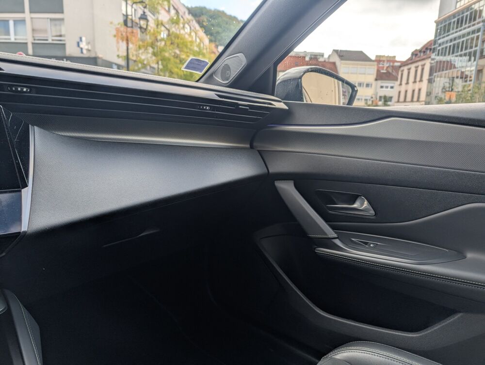308 1.5 BLUEHDI 130 GT EAT8 BVA - CARPLAY GPS CAMERA REGUL ADAPT 2022 occasion 57600 Forbach