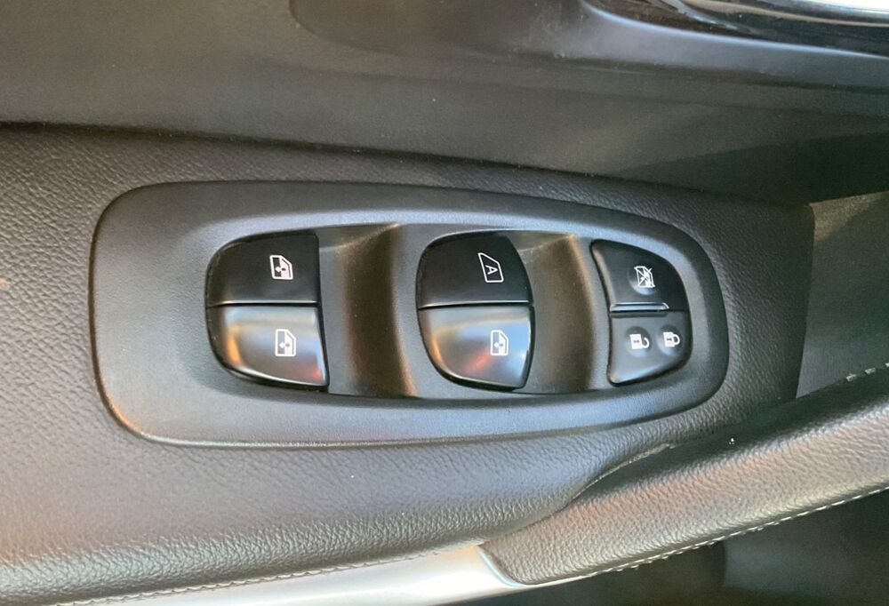 Kadjar 1.6 DCI 130 ENERGY INTENS - Attelage - Android auto-carplay 2015 occasion 78410 Flins-sur-Seine