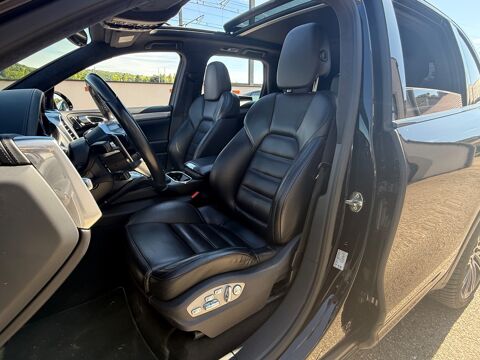 Cayenne 4.8 TURBO 520ch TIPTRONIC-S - TELECOMMANDE CHAUFFAGE DISTANC 2015 occasion 69420 Ampuis