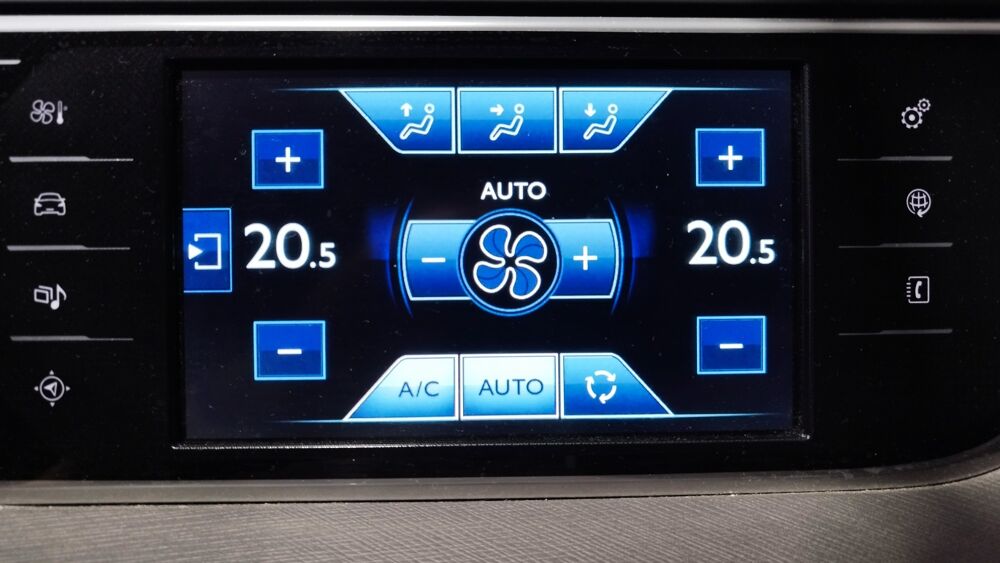 C4 Picasso 1.6 e-HDI 115 CV EXCLUSIVE BVA6/PAS D'ADBLUE 2015 occasion 17430 Tonnay-Charente