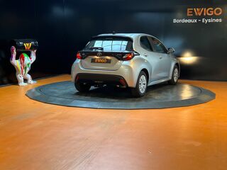 Yaris 1.5 VVTI 116H 90Ch FULL-HYBRID 0.8KWH DYNAMIC E-CVT BVA 2025 occasion 33320 Eysines