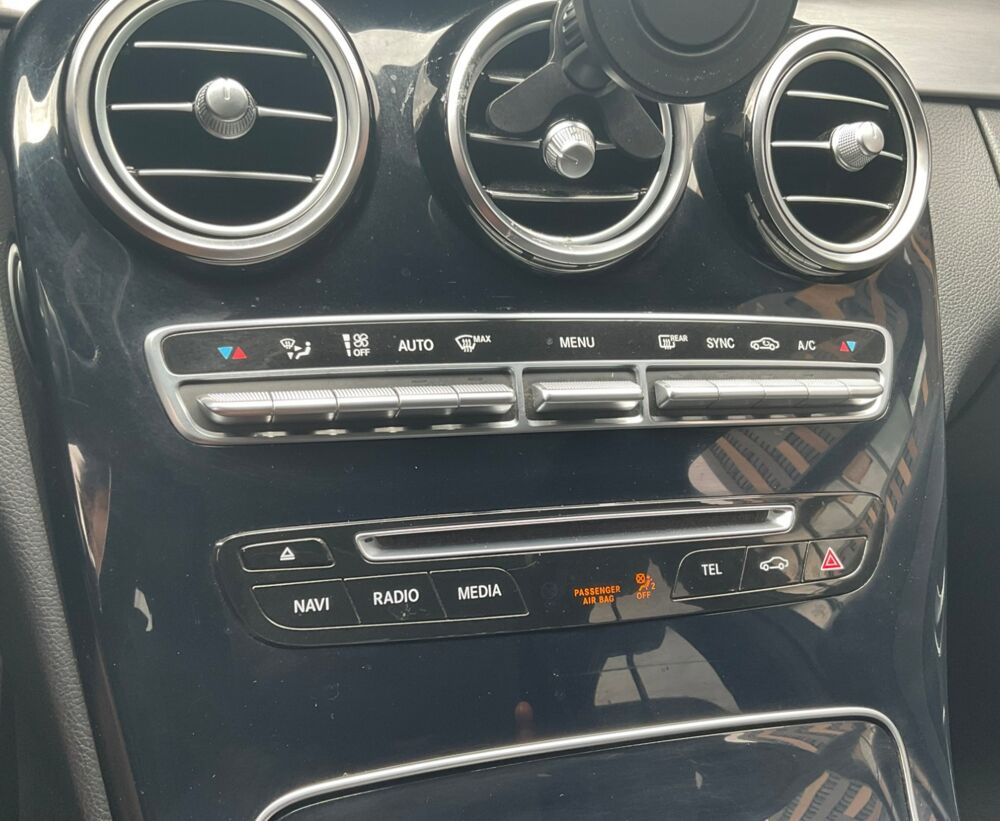 Classe C 2.2 220 CDI 170 AVANTGARDE PACK AMG BVA 2018 occasion 78410 Flins-sur-Seine