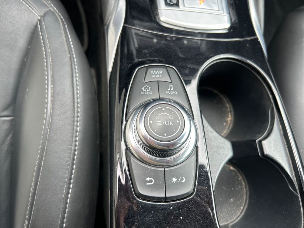 QX30 2.2 D 170 EXECUTIVE AWD DCT BVA 2017 occasion 47000 Agen
