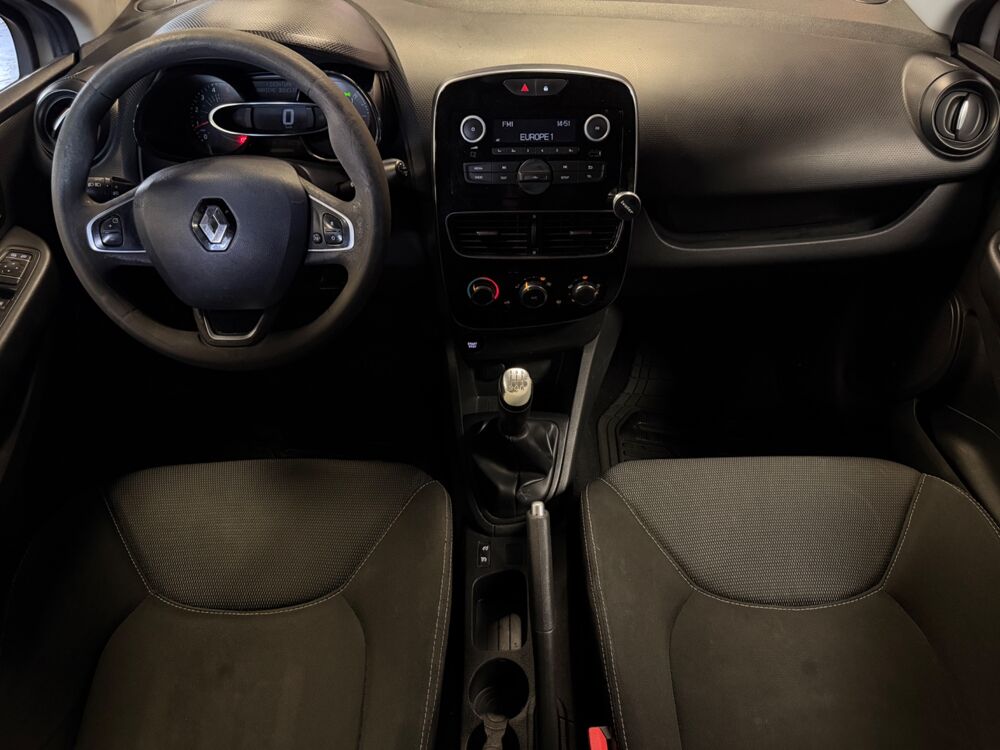 Clio ESTATE 1.5 DCI 75 BUSINESS // CLIMATISATION // R&Eacute;GULATEUR DE 2016 occasion 44300 Nantes