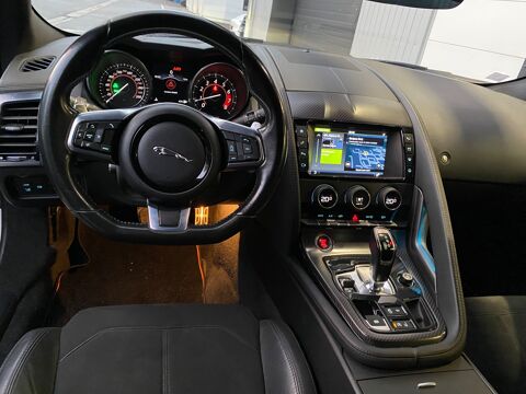 F-Type COUPE 2.0L 300ch R-DYNAMIC CAMERA DE RECUL 2017 occasion 38420 Le Versoud