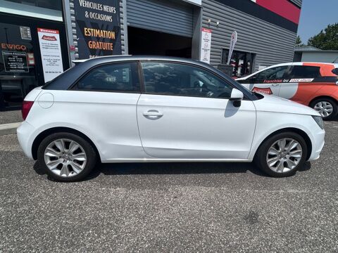 A1 1.6 TDI 105 CH AMBIENTE / TOIT OUVRANT 2011 occasion 47000 Agen
