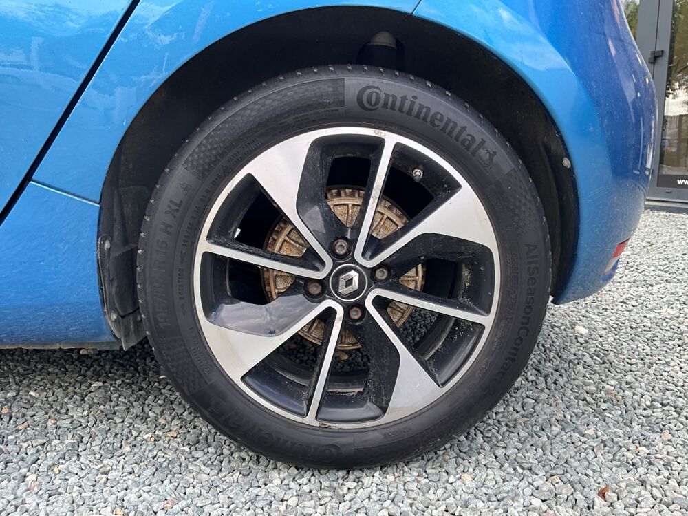 Zo&eacute; R90 ZE 90cv 40KWH CHARGE-NORMALE ZEN ENTRETIEN COMPLET RENAU 2018 occasion 17000 La Rochelle