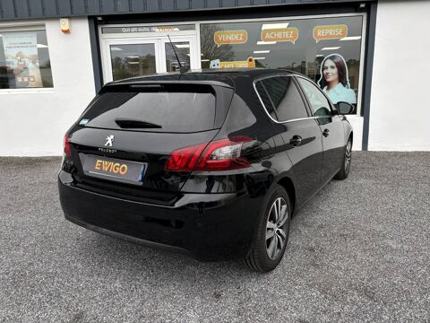 308 GENERATION-II 1.2 PureTech 130ch E6.c S&S Allure Business 10 2019 occasion 64122 Urrugne
