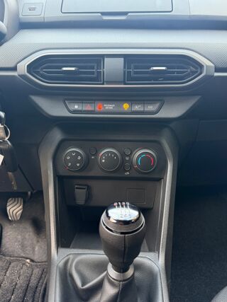 Jogger 1.0 ECO-G GPL 100CV - ESSENTIAL - ATTELAGE - 1ER MAIN 2023 occasion 69150 D&eacute;cines-Charpieu
