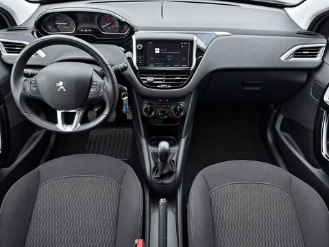208 STYLE GENERATION-I 1.2 VTI 82 Ch- DISTRIBUTION FAITE - CARPL 2017 occasion 26000 Valence