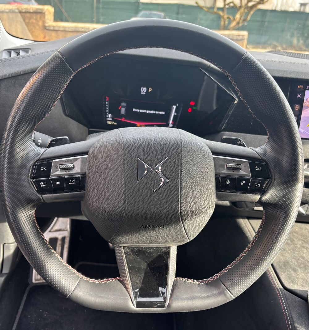 DS4 PURETECH 130CH EAT PERFORMANCE LINE+ 2023 occasion 25000 Besan&ccedil;on