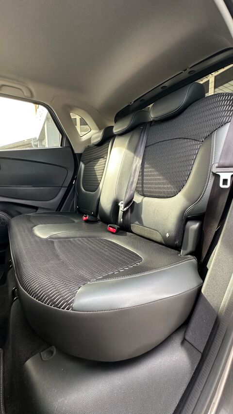 Captur 1.5 DCI 110 ENERGY INTENS START-STOP 2016 occasion 25000 Besan&ccedil;on