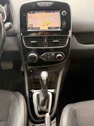 Clio ESTATE 1.2 TCE 120 ch ENERGY INTENS BVA 2018 occasion 64320 Idron
