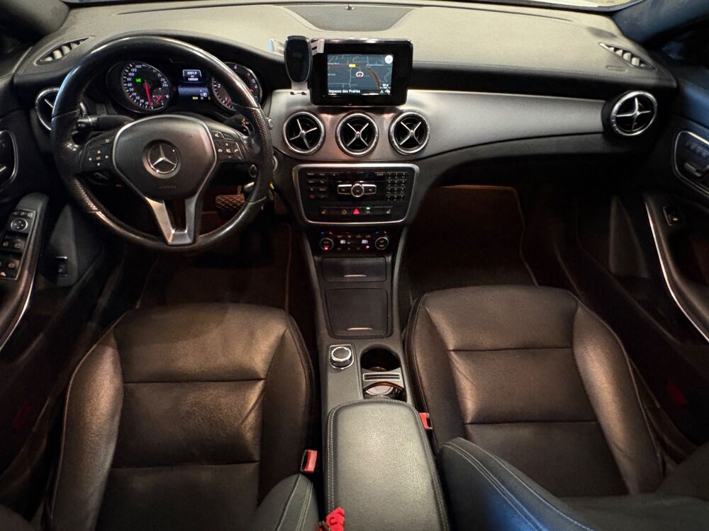 Classe CLA CLA 200 CDI Sensation - 136 CH - 7G-DCT - Si&egrave;ges &eacute;lectriques 2014 occasion 69400 Arnas
