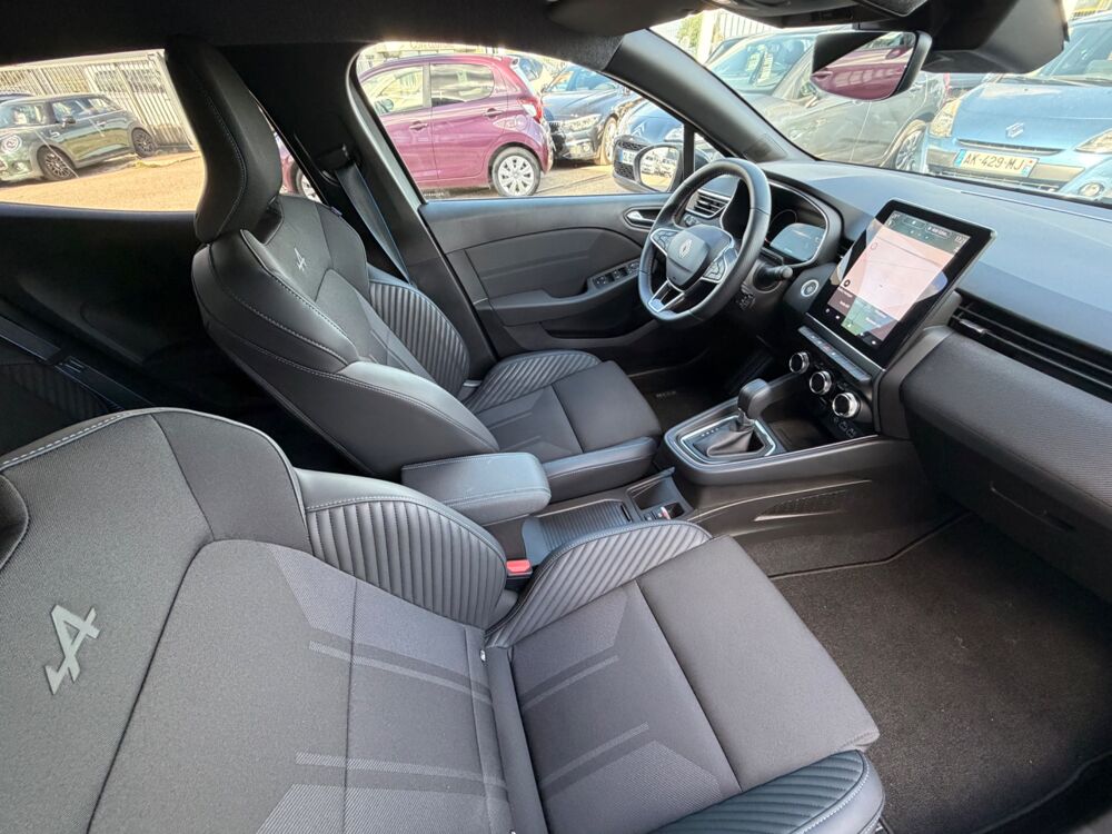Clio 1.6 E-TECH 140Ch 90 HYBRID FULL-HYBRID BUSINESS BVA - ESPRIT 2026 occasion 27000 &Eacute;vreux