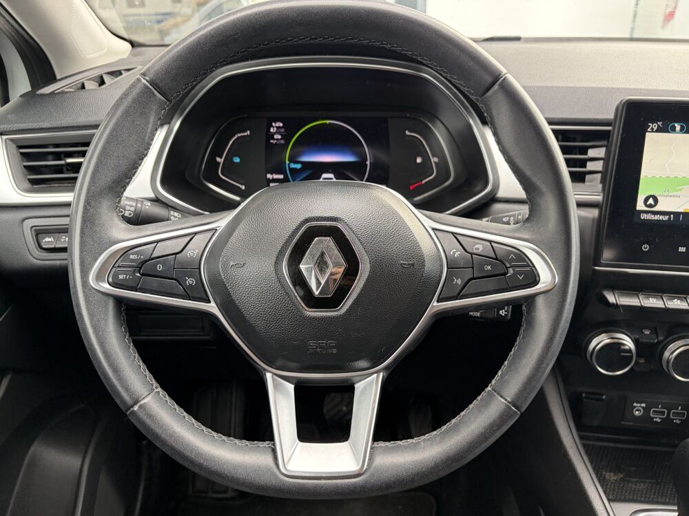 Captur 1.6 E-Tech full hybrid 145ch Techno / Entretien Constructeur 2022 occasion 64122 Urrugne