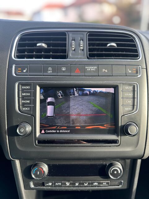 Polo 1.2 TSI 90CH DISTRIBUTION NEUVE CAMERA DE RECUL 2016 occasion 25000 Besan&ccedil;on