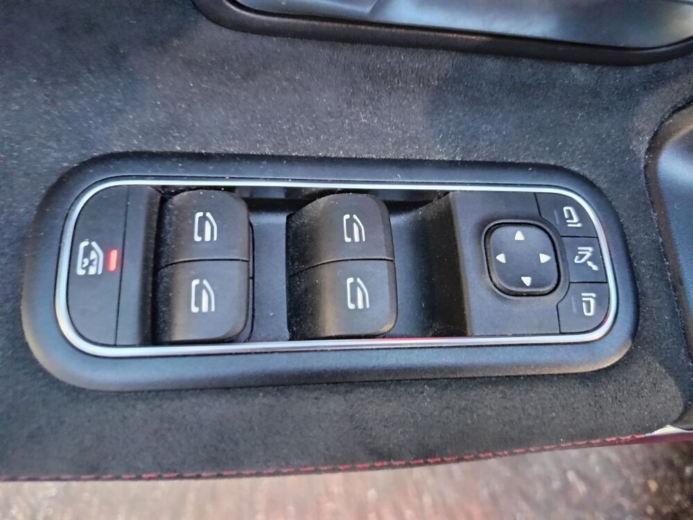 Classe A 2.0 220 D 190cv AMG LINE 8G-DCT BVA / CAM360 / GPS / TOIT OU 2023 occasion 69420 Ampuis
