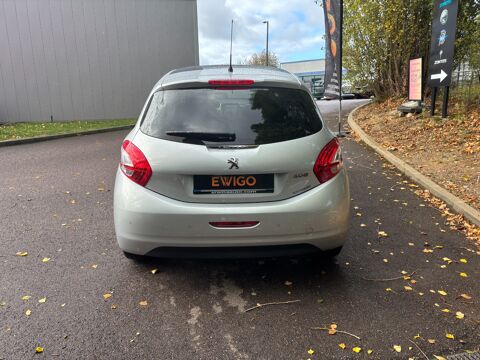 208 GENERATION-I 1.2 VTI 80 ALLURE-TOIT PANORAMIQUE-BLUETOOTH-GP 2014 occasion 76150 Saint-Jean-du-Cardonnay