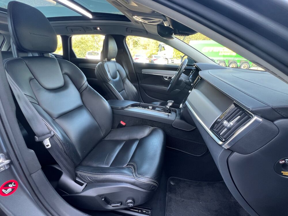 V90 2.0 D3 150 cv INSCRIPTION GEARTRONIC BVA - ATTELAGE ENCASTRA 2017 occasion 68170 Rixheim