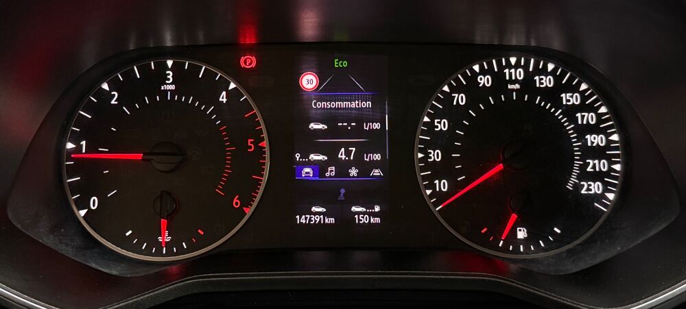 Clio V 1.5 BLUE DCi 85 ZEN + CARPLAY + RADARS AR + FEUX LED + DIS 2019 occasion 54000 Nancy