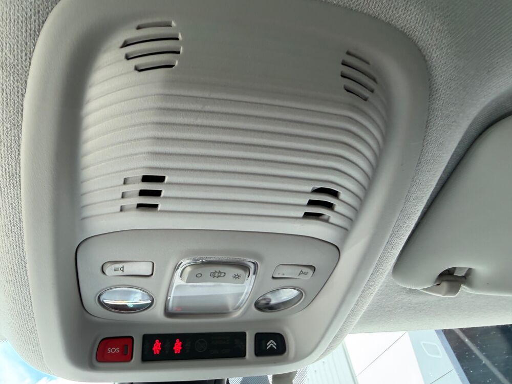 C3 Aircross 1.2L 110ch SHINE / COURROIE OK / APPLE CARPLAY / RADAR AR 2019 occasion 38420 Le Versoud