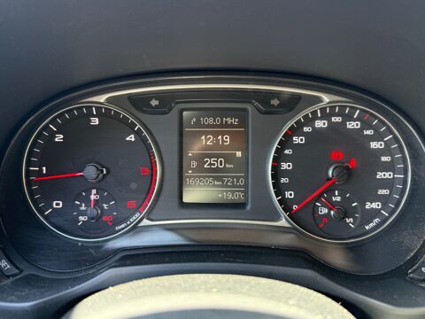 A1 1.6 TDI 90ch AMBIENTE 2013 occasion 17100 Saintes