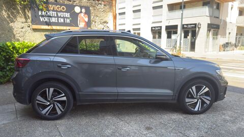 T-ROC 1.5 TSI 150 EVO R-LINE DSG BVA - TOIT OUVRANT - ENTRETIEN CO 2023 occasion 69150 D&eacute;cines-Charpieu