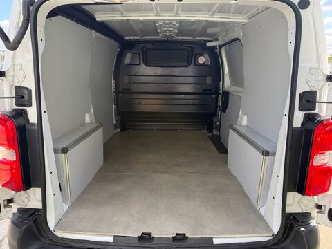 Jumpy FOURGON 1.6 BLUEHDI 95Ch TAILLE L L1 BUSINESS - RADIO - CLI 2017 occasion 27000 &Eacute;vreux