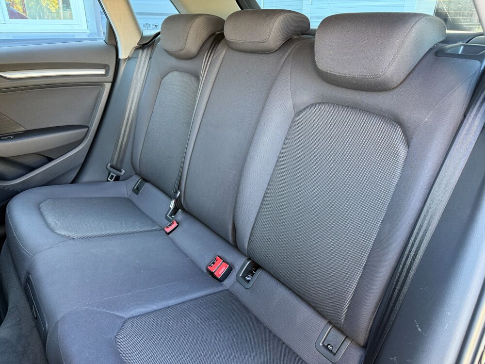 A3 III (8V) SPORTBACK 1.6 30 TDI 116 ch BUSINESS LINE - ORIGINE 2019 occasion 65290 Juillan