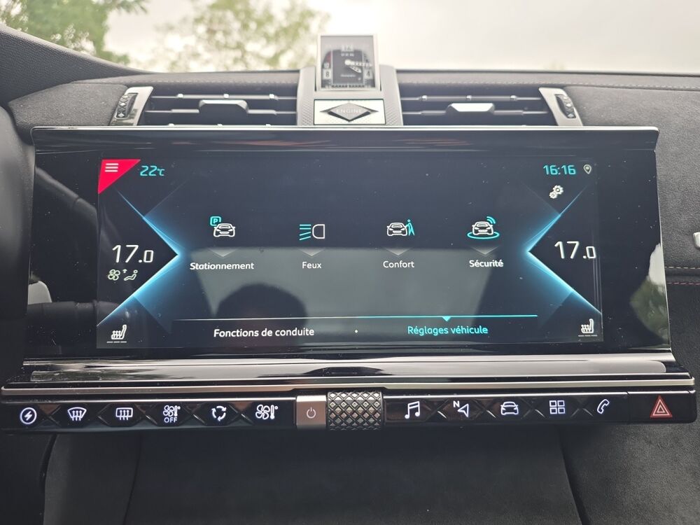 DS3 1.6 225 CH PHEV HYBRID 13.2KWH PERFORMANCE LINE PLUS BVA 2020 occasion 40000 Mont-de-Marsan