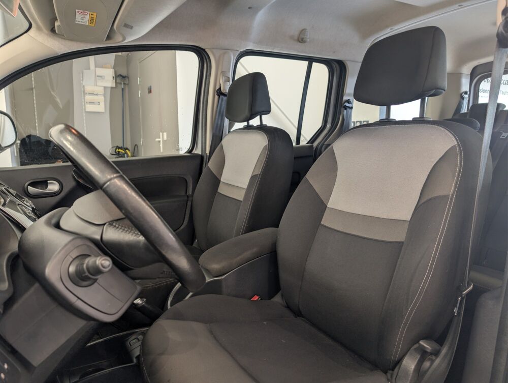 Kangoo COMBI 7 PLACES 1.5 DCI 110ch ENERGY INTENS 2017 occasion 90160 Bessoncourt