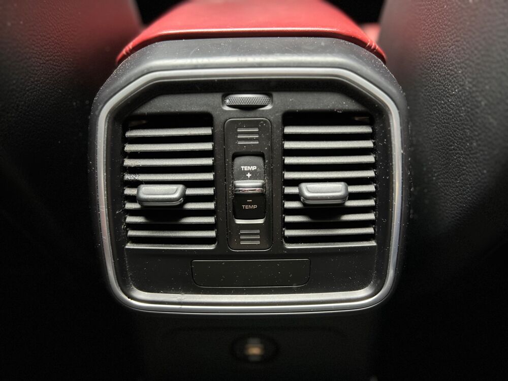 Macan 3.0 260CH S PDK BVA / TOIT OUVRANT / ATTELAGE / CARPLAY / CA 2017 occasion 33320 Eysines