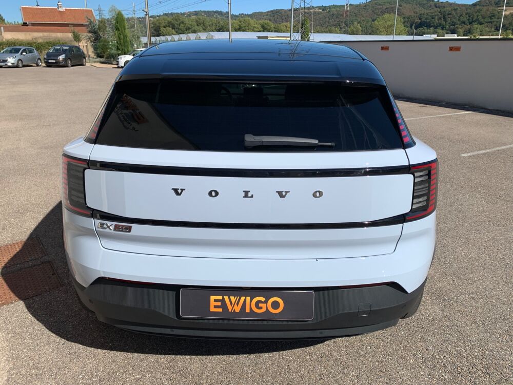 EX 30 TWIN PERF 428ch 1EDT ULTRA 69KWH - SOH 99% 2024 occasion 69420 Ampuis