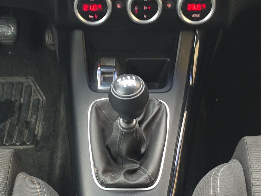 Giulietta 1.4 120 ch - TURBO - ORIGINE FR - GARANTIE 12 MOIS 2012 occasion 68000 Colmar