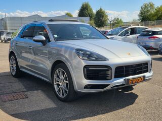 Cayenne 3.0 E-HYBRID 462 ch Pack sport design / PDLS+ / TOIT PANO O 2019 occasion 68170 Rixheim