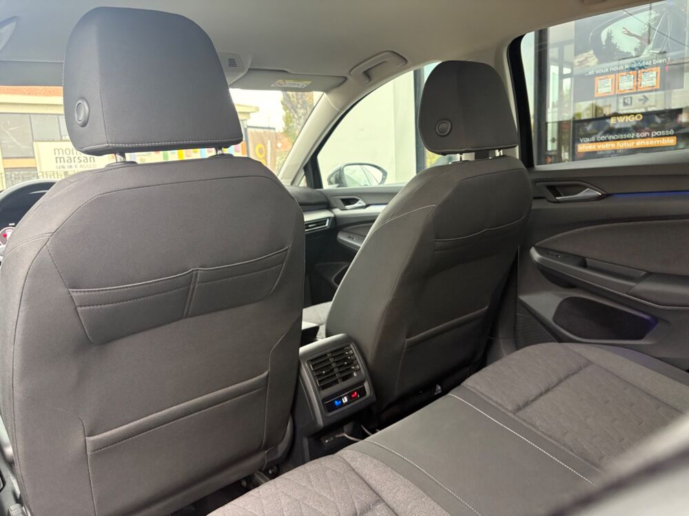 Golf 2.0 TDI 115 CH VW EDITION / CARPLAY / CAMERA 2025 occasion 40000 Mont-de-Marsan
