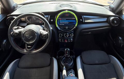 Cooper III (2) (F56) HATCH 2.0 JCW 231 BVA8 JCW + SI&Egrave;GES AV CHAUFFA 2021 occasion 54000 Nancy